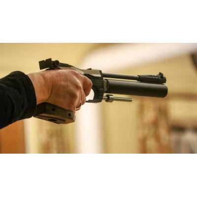 Asaltan un comercio con un martillo y una pistola de aire en Barakaldo