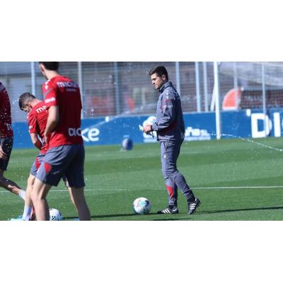 Fotos del entrenamiento de Osasuna (jueves 16 de abril de 2026)