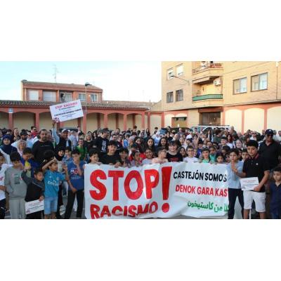 Castejón se levanta contra el racismo