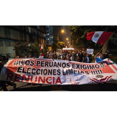 El empate técnico desata la tensión electoral en Perú