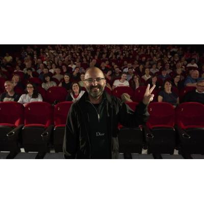Llega a las salas 'Mi querida señorita', una película "necesaria" sobre la realidad de las personas intersexuales