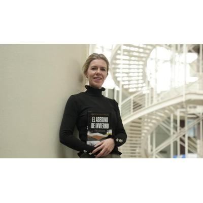 “Una compañera me recomendó mi propia novela; me sentí una impostora”