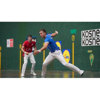 Xabier Rekalde, a la espera del estado físico de Agirre para pelear por las semifinales del mano a mano