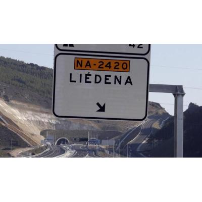 Herida una mujer de 78 años al salirse de la vía un vehículo en Liédena
