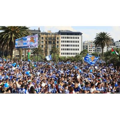 La Copa declara el estado de felicidad colectiva desatada en Donostia