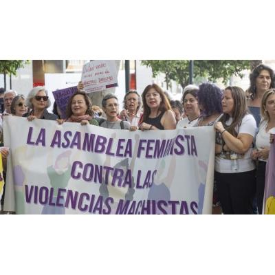 Protesta en Murcia contra el diputado de Vox que pidió usar la violencia para combatir el aborto