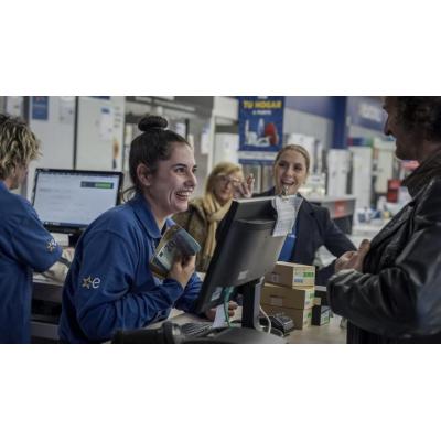 ‘Yo siempre a veces’, una serie sobre la precariedad de una madre soltera en la treintena