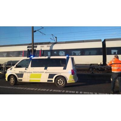 Heridas más de 15 personas tras una colisión frontal entre dos trenes cerca de Copenhague