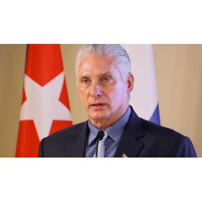Cuba advierte de "una posible guerra" con EEUU para la que debe prepararse