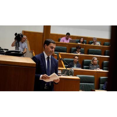 Pradales afea a Otxandiano que enrede con la seguridad y la migración tras ofrecer pactos