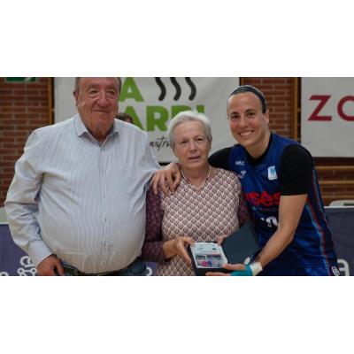 Fotos del homenaje a María Asurmendi, que anunció que deja el baloncesto a final de temporada