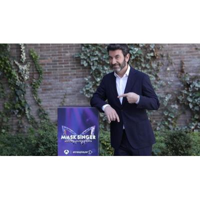 Arturo Valls: “El presentador de televisión no deja de ser un personaje”