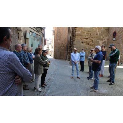 Corella revive su memoria histórica con un recorrido por sus 'tropezones'