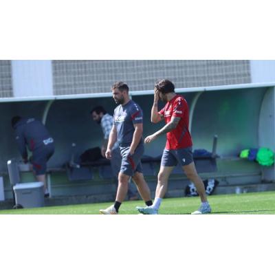 Juan Cruz, baja de última hora de la convocatoria de Osasuna