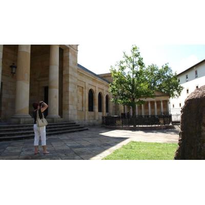 Plantan un retoño del Árbol de Gernika en la ciudada alemana de Coblenza