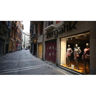 Contigo pide vetar en Casco Viejo y Ensanche nuevos negocios de hostelería y de turismo