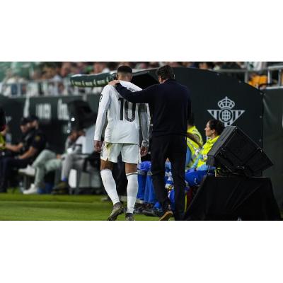 A Arbeloa le crecen los problemas: Mbappé, objetivo llegar al clásico y Militao, al quirófano