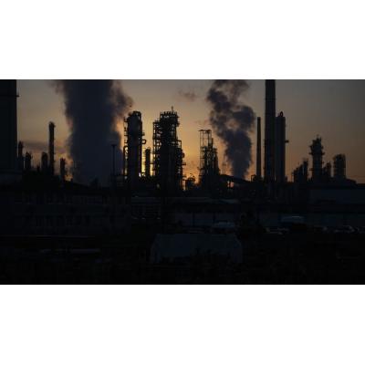 El precio del petróleo sube a 107 dólares, con las Bolsas europeas apuntando a ganancias moderadas
