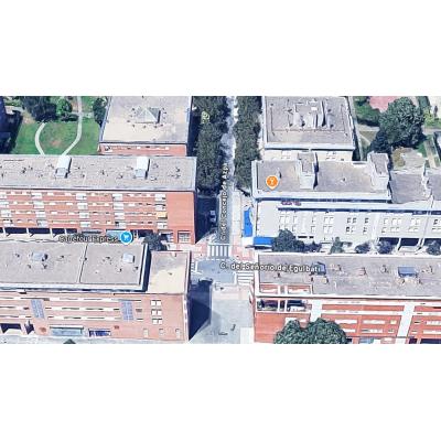 Policía foral que redujo al varón armado con un cuchillo por la calle en Mendillorri: "Había gente con niños y personas mayores"