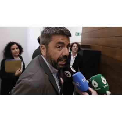 La jueza de la dana concede a Mazón cinco días para entregar las llamadas y mensajes del día de la tragedia