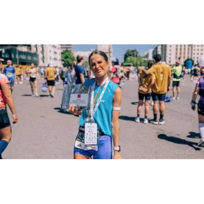 El emotivo momento de la navarra Verdeliss en la meta de la Maratón de Madrid: "La suerte que tengo..."