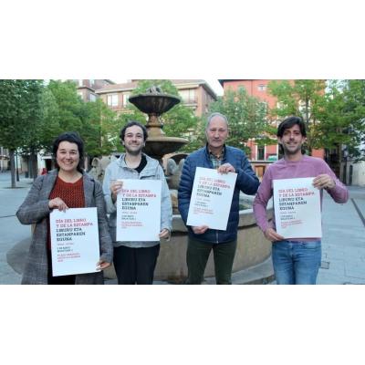 Estella-Lizarra celebra el Día del Libro con una jornada ampliada a la estampa y la creación artística