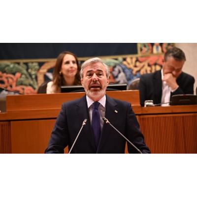 Azcón defiende la "prioridad nacional" de Vox: "Es fácil de entender"