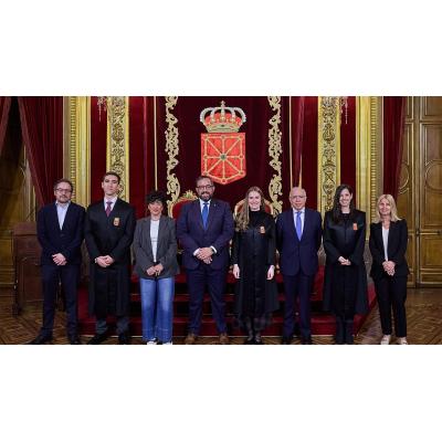 Tres nuevos letrados refuerzan el Servicio de Asesoría Jurídica del Ejecutivo foral