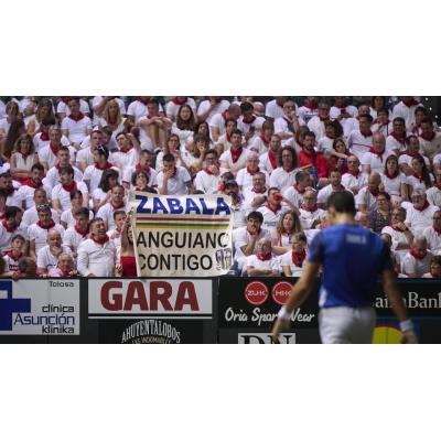Las butacas de canchas de la final del Manomanista en Pamplona, a 150 euros