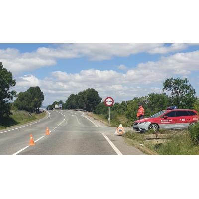 Circulaba sin permiso, se hizo pasar por su hermano, pero no coló... Investigado por la Policía Foral