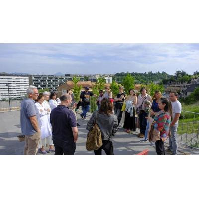 El Foro de Barrio de Erripagaña-Beloso-Bidezar incluye un paseo para conocer los proyectos de la zona