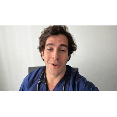 Aurelio Rojas, cardiólogo, lo tiene claro: "Este es el mejor yogur del mundo"