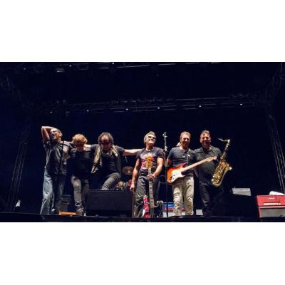Burning abrirá el concierto de Deep Purple en Pamplona