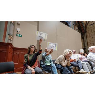 Vehículos de gas natural que no tienen dónde repostar en Pamplona: "Tengo que ir hasta Ziordia"