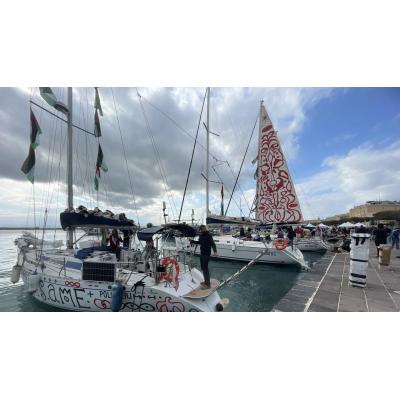 Un bombero navarro, entre la treintena de activistas de la flotilla detenidos por Israel en alta mar