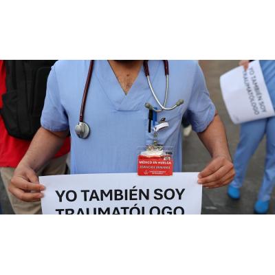 Alergología del HUN y HRS y 70 profesionales de Salud Mental se suman al plante y cesarán la actividad extraordinaria