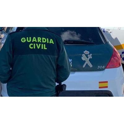 Detenido en Asturias un vecino de Bizkaia con varias bolsas de cocaína, speed y viagra en el coche que conducía
