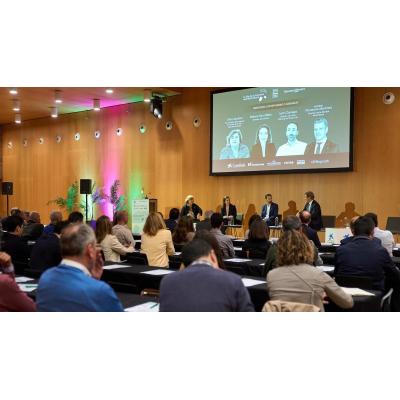 Fotos del IV Día de la Industria Agroalimentaria (DINagro), en Baluarte