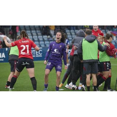 Osasuna Femenino se clasifica al 'play off' bajo un diluvio