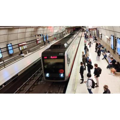 Detienen a un joven tras agredir a un vigilante de seguridad de Metro Bilbao en Abando