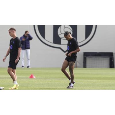 Raphinha y Marc Bernal reciben el alta y entran en la lista para el Osasuna-Barça