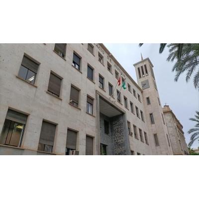 Absuelto de agresión sexual un hombre que arrastró a una niña de nueve años hasta una habitación de hotel en Almería