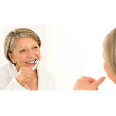 Los cepillos de dientes de silicona son eficaces contra la placa y tienen un menor riesgo de traumatismo gingival