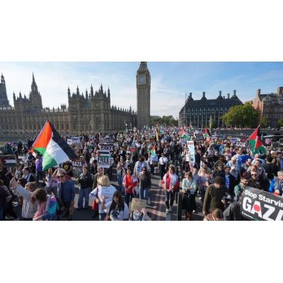 El Reino Unido planea restringir lemas percibidos como antisemitas en protestas propalestinas