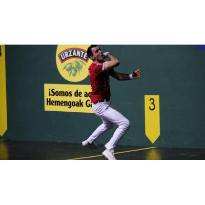 Altuna III se despide del Manomanista con un favor a Darío