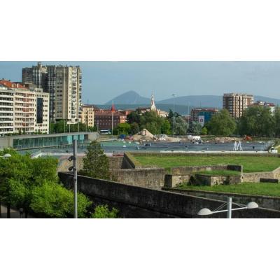 “Todo apunta a que la obra de la Estación de Autobuses estará terminada en la fecha establecida, antes de San Fermín”