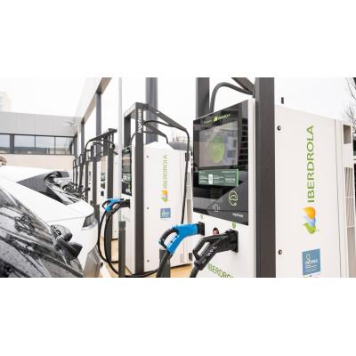 El despliegue en Navarra de la red de recarga pública para coches eléctricos se ralentiza