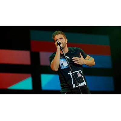 Pablo Alborán se anima con el euskera y deja sin palabras a su público vasco