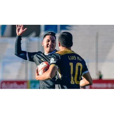 De las categorías inferiores de Osasuna a reinventarse en Bolivia tras un calvario de lesiones