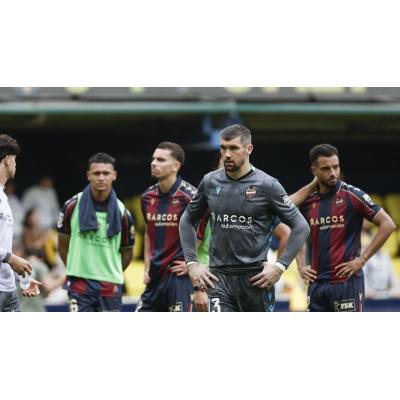 El rival de Osasuna, con el agua al cuello